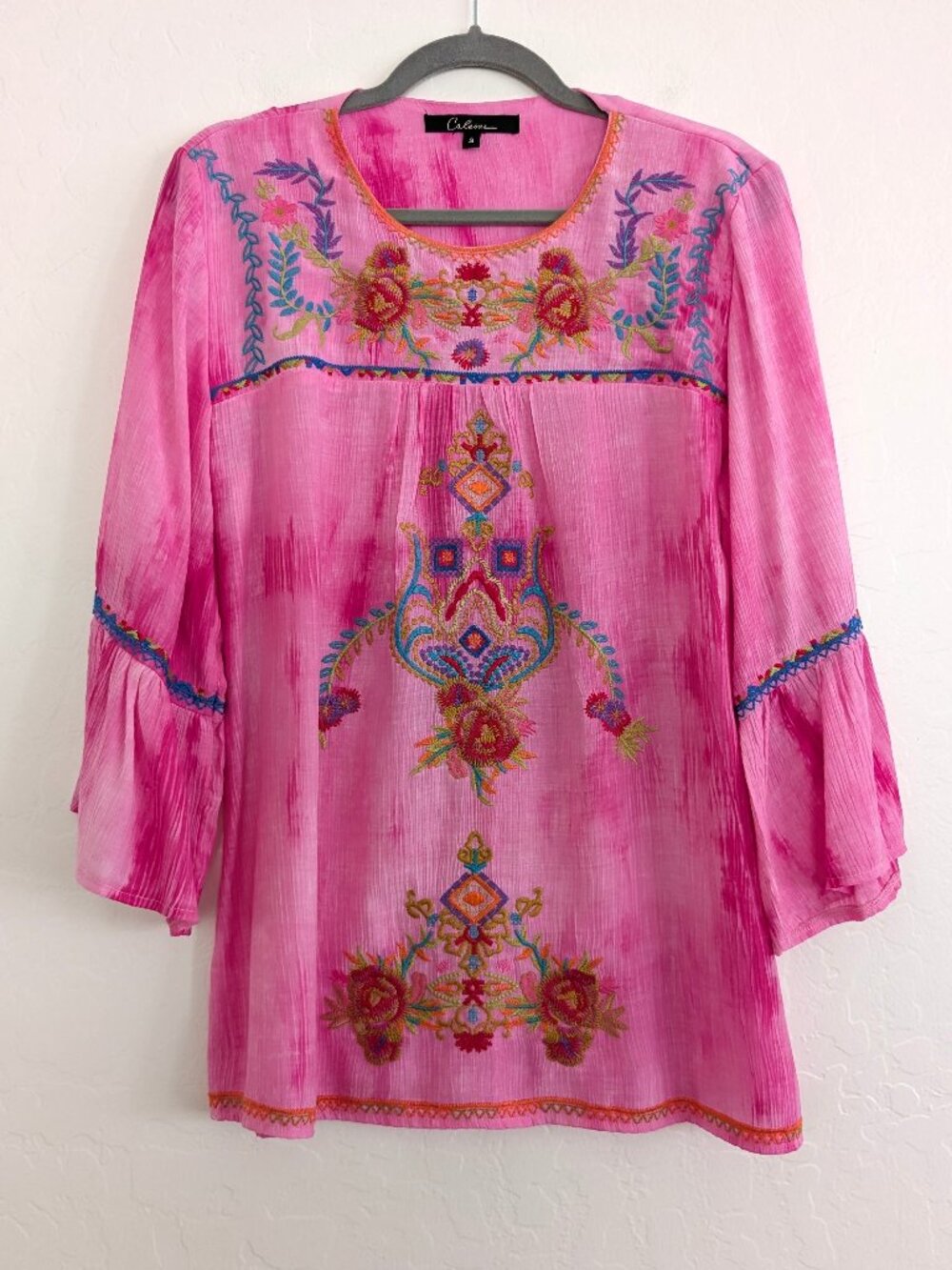 CALESSA Blouse S Pink Floral Embroidered Tie Dye Hippie 3/4 Bell Sleeve READ